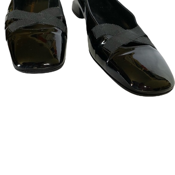 Salvador Ferragamo patent crisscross flats 7.5 B - Picture 3 of 7